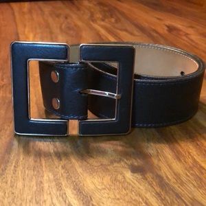 BRAVE WOMAN’S BELT SIZE 28